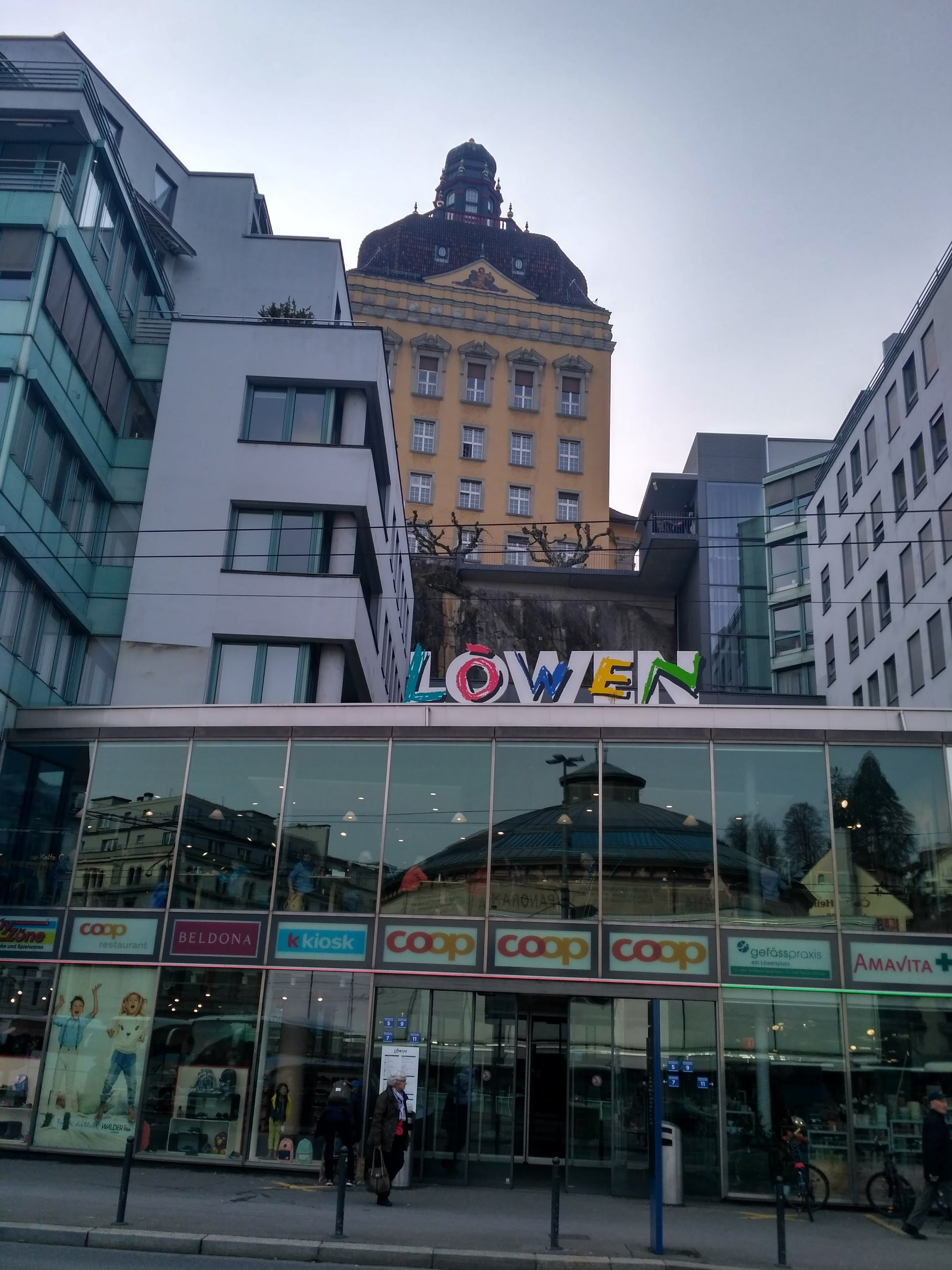 Lion Monument (Löwendenkmal)